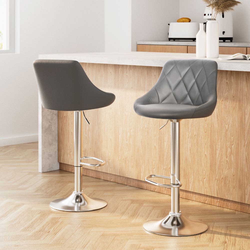 Taburetes de bar Artiss 2x de cuero acolchados con elevación a gas en color gris