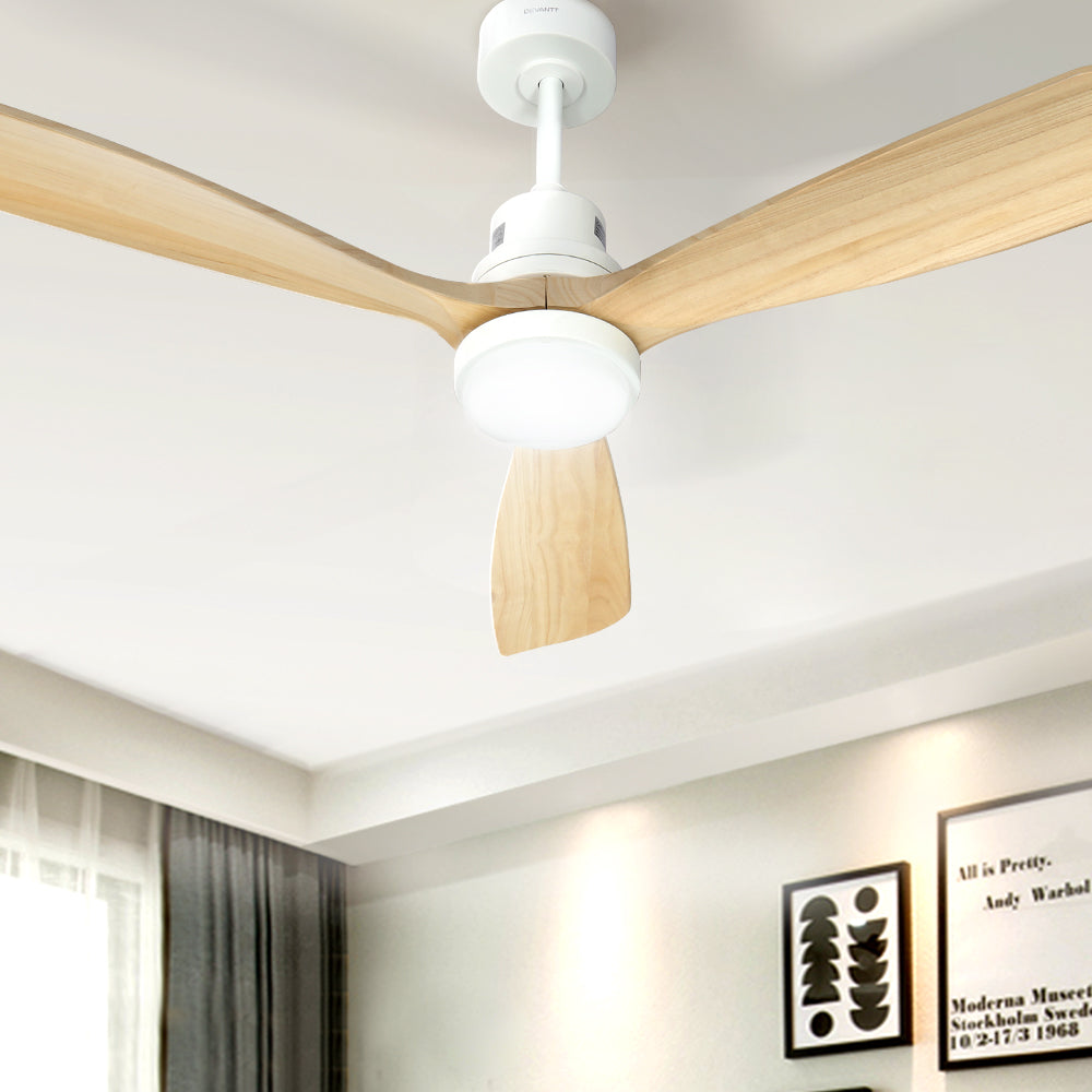 Ventilador de techo Devanti de 52'' con motor de CA y luz LED y control remoto - Madera clara