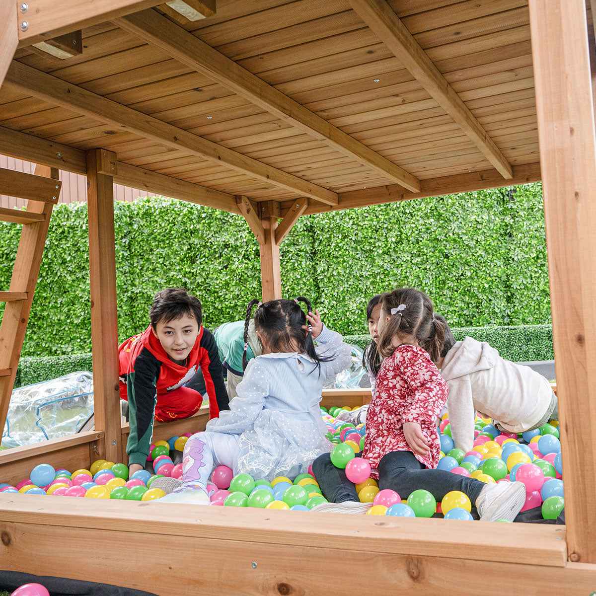 Lifespan Kids Warrigal Cubby House with 2.2m Slide (White)