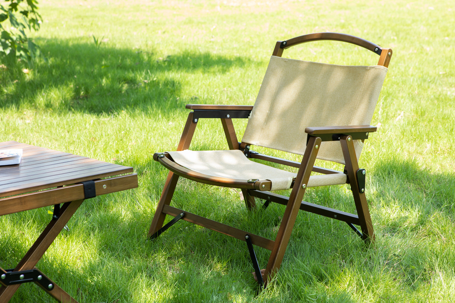 4x Bamboo Foldable Outdoor Camping Chair Wooden Travel Picnic Park Folding - Khaki/Beige